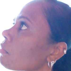 Meet your Posher, Raquel